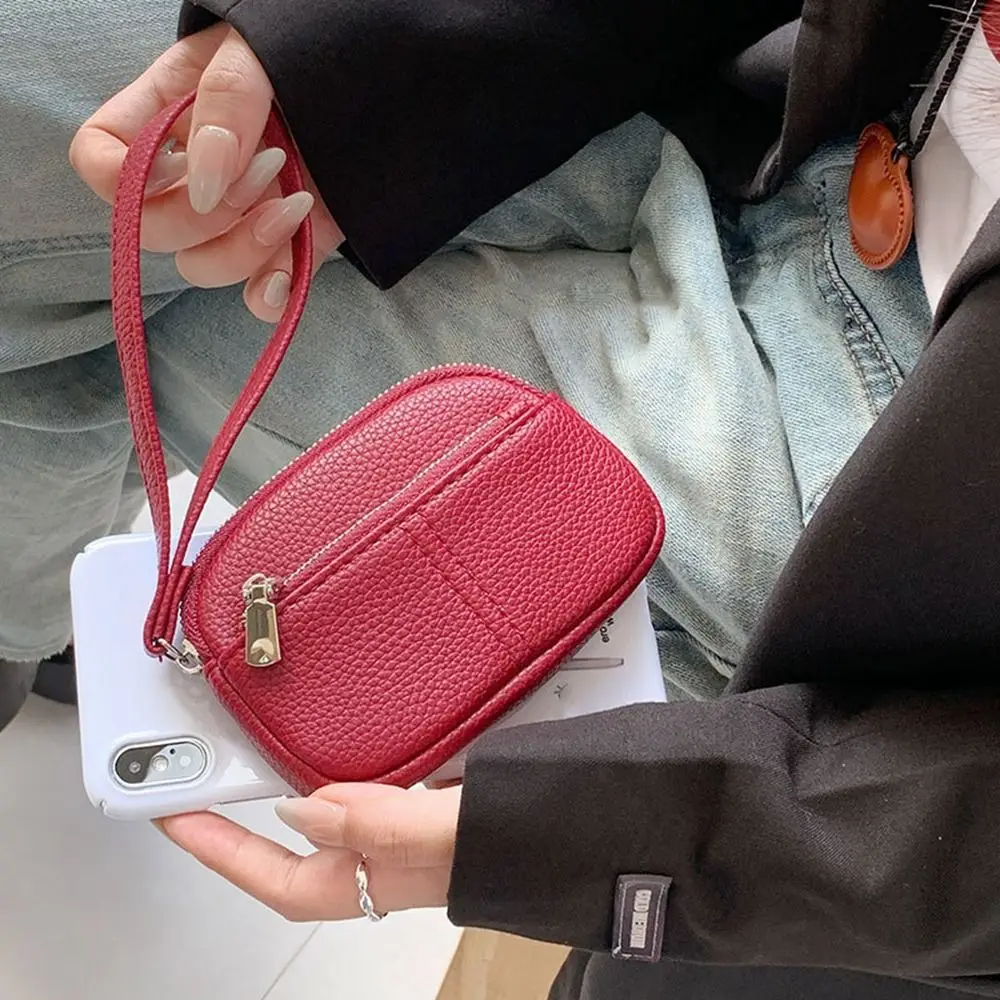 Casual PU Leather Zipper Coin Purse Mini Card Bag Card Holder Purse Korean Style Small Wallet Travel
Casual PU Leather Zipper Coin Purse Mini Card Bag Card Holder Purse Korean Style Small Wallet Travel