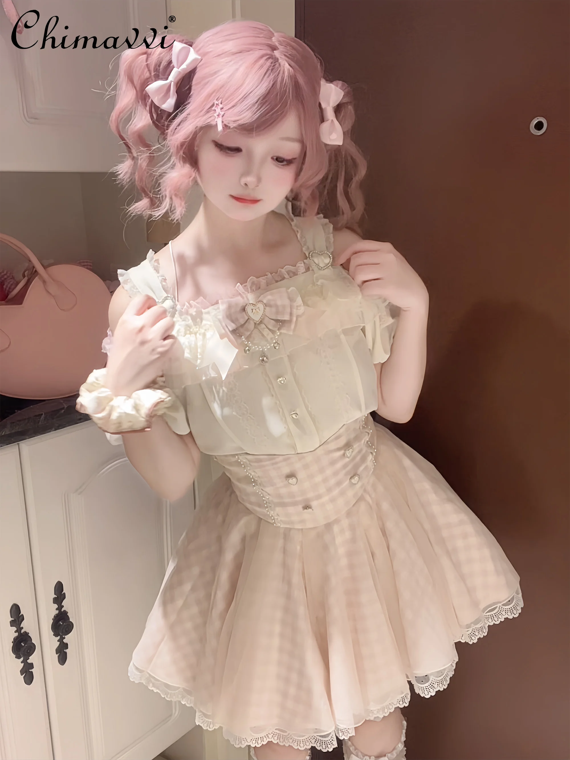Original Japanese Mass-Produced Lolita Culture Pink and White Shirt Top High-Waisted Plaid Skirt Two-Piece Set Lolita Outfit
Original Japanese Mass-Produced Lolita Culture Pink and White Shirt Top High-Waisted Plaid Skirt Two-Piece Set Lolita Outfit