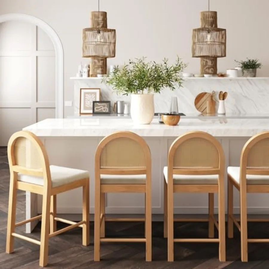 Барный стул Bailey с обивкой из ротанга и каркасом из дуба, высота для кухонного острова, с плетеным сиденьем из натурального ротанга.
Барный стул Bailey с обивкой из ротанга и каркасом из дуба, высота для кухонного острова, с плетеным сиденьем из натурального ротанга.