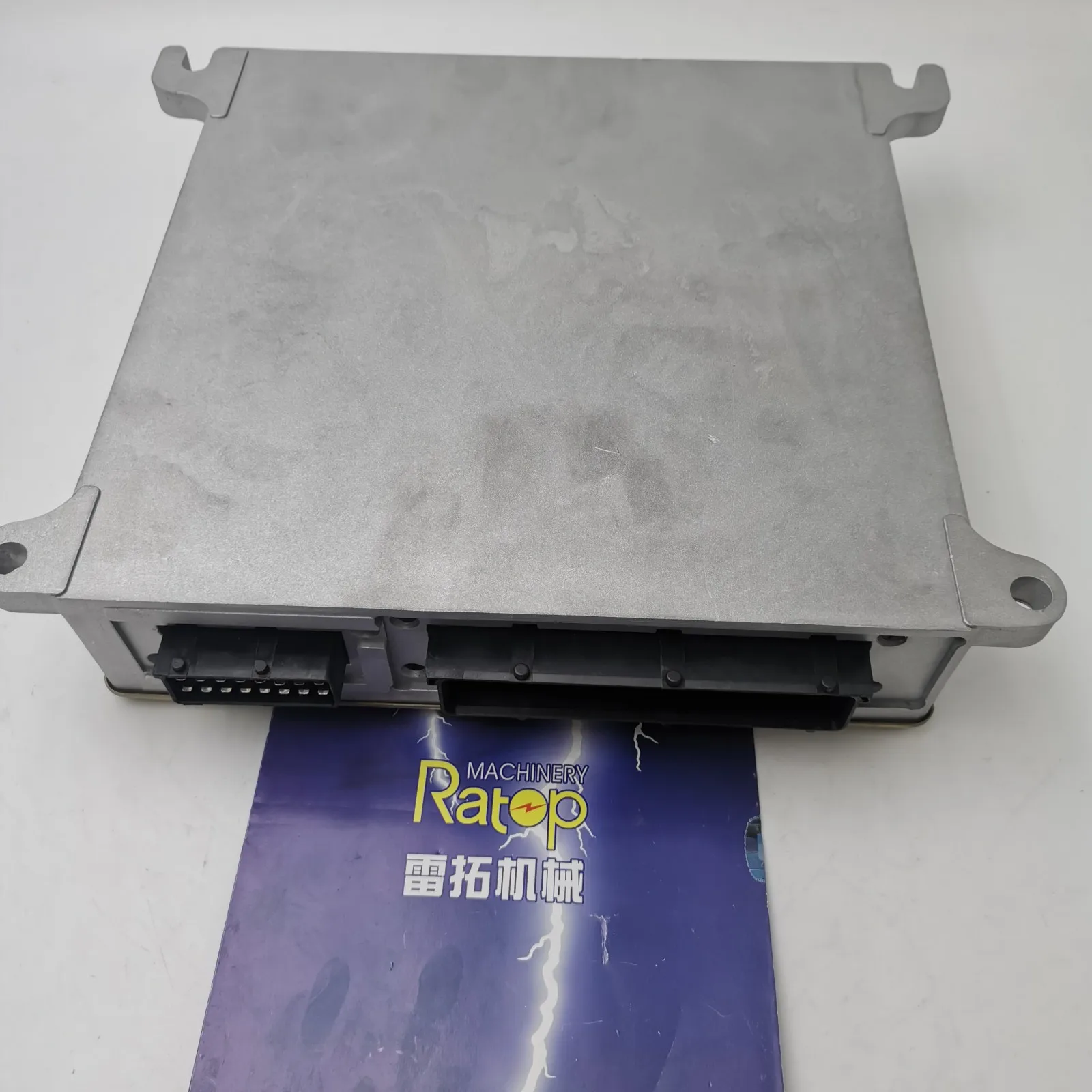 EC210 EC290 EC360 EC460 Excavator Hydraulic Controller VOE14594698 14594698 14518349 14531360 14594697
EC210 EC290 EC360 EC460 Excavator Hydraulic Controller VOE14594698 14594698 14518349 14531360 14594697