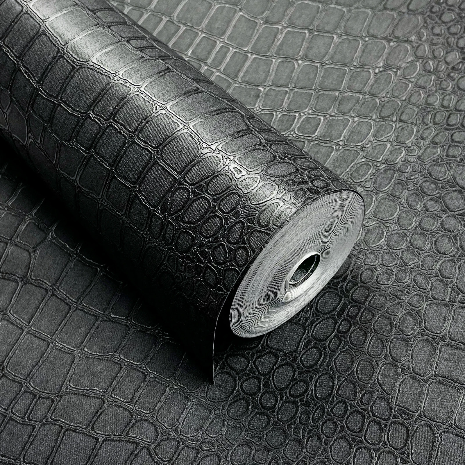 Retro Black Non Adhesive Thick Crocodile Texture Wallpaper Traditional Bedroom Living Room Wall Renovation Decoration Wallpaper
Retro Black Non Adhesive Thick Crocodile Texture Wallpaper Traditional Bedroom Living Room Wall Renovation Decoration Wallpaper