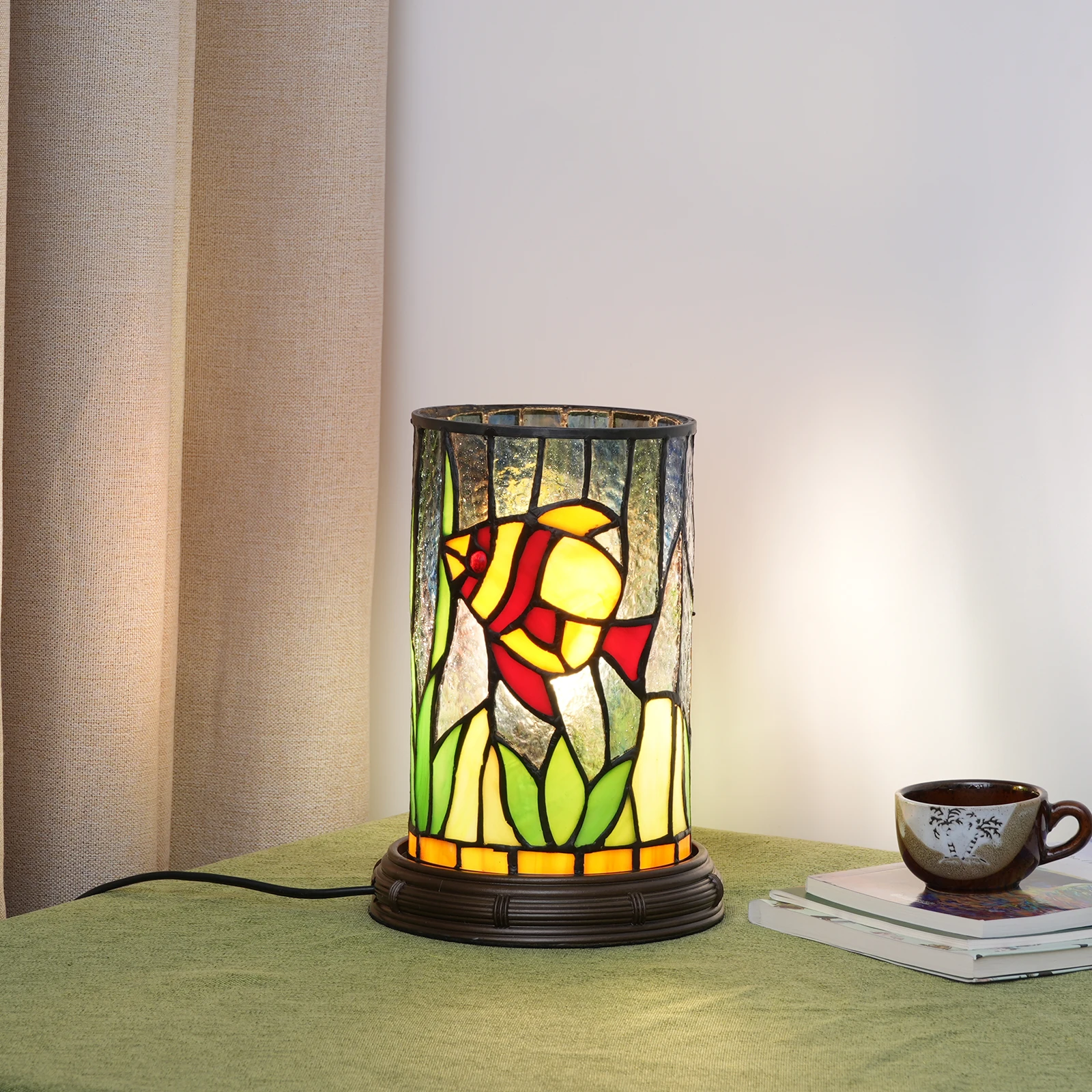 Stained Glass lamp Small Bedside Table Lamps for Living Room Home Decor,Girls Women Birthday Christmas Thanksgiving Day Gift
Stained Glass lamp Small Bedside Table Lamps for Living Room Home Decor,Girls Women Birthday Christmas Thanksgiving Day Gift
