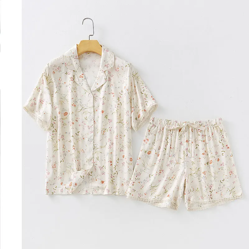 Women Two Pieces Summer Pajamas Suits Flower Print Long Sleeve Viscose Pijama Turn Down Collar Tops With Shorts Satin Pajamas
Women Two Pieces Summer Pajamas Suits Flower Print Long Sleeve Viscose Pijama Turn Down Collar Tops With Shorts Satin Pajamas