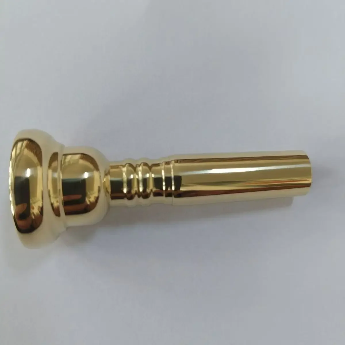 Professional French Horn Mouthpiece Eco-Friendly Brass Durable Smooth Sound Quality Music Instrument Accessory
Professional French Horn Mouthpiece Eco-Friendly Brass Durable Smooth Sound Quality Music Instrument Accessory