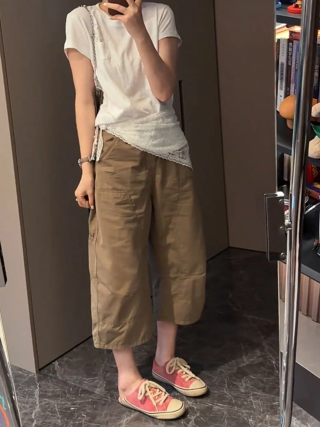High Waist Wide Leg Casual Denim Workwear Jeans plus Size Women's Fashion Summer 2026 Slimming Loose Fit Trousers
High Waist Wide Leg Casual Denim Workwear Jeans plus Size Women's Fashion Summer 2026 Slimming Loose Fit Trousers