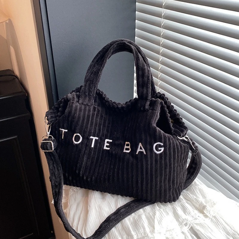 Fashionable Women Shoulder Bag Large Capacity Corduroy Letter Tote Handle Bag Casual Design Textured and Casual Bags for Travel
Fashionable Women Shoulder Bag Large Capacity Corduroy Letter Tote Handle Bag Casual Design Textured and Casual Bags for Travel