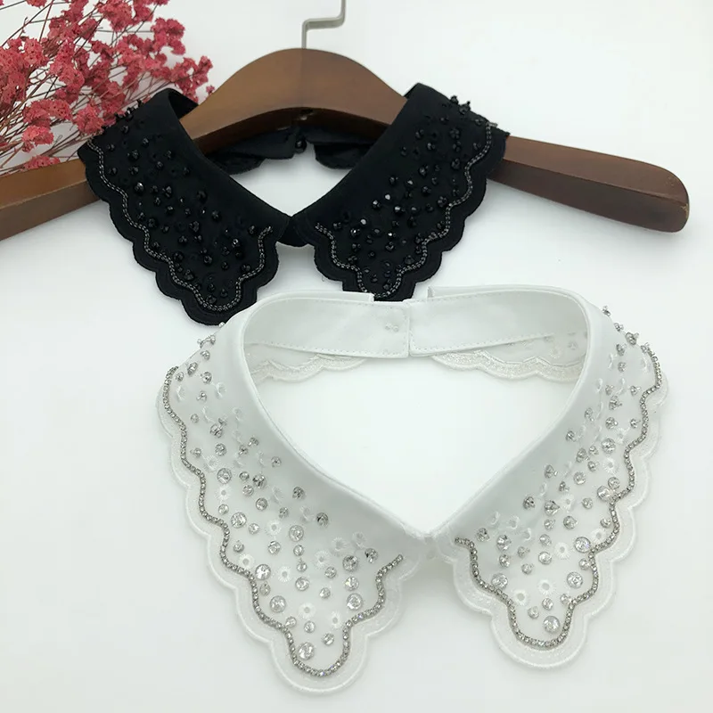 Women's Versatile Fake Collars Various Accessories Set Fashion Trend Decorative Stand Collar for Tops Sweaters Layering
Women's Versatile Fake Collars Various Accessories Set Fashion Trend Decorative Stand Collar for Tops Sweaters Layering