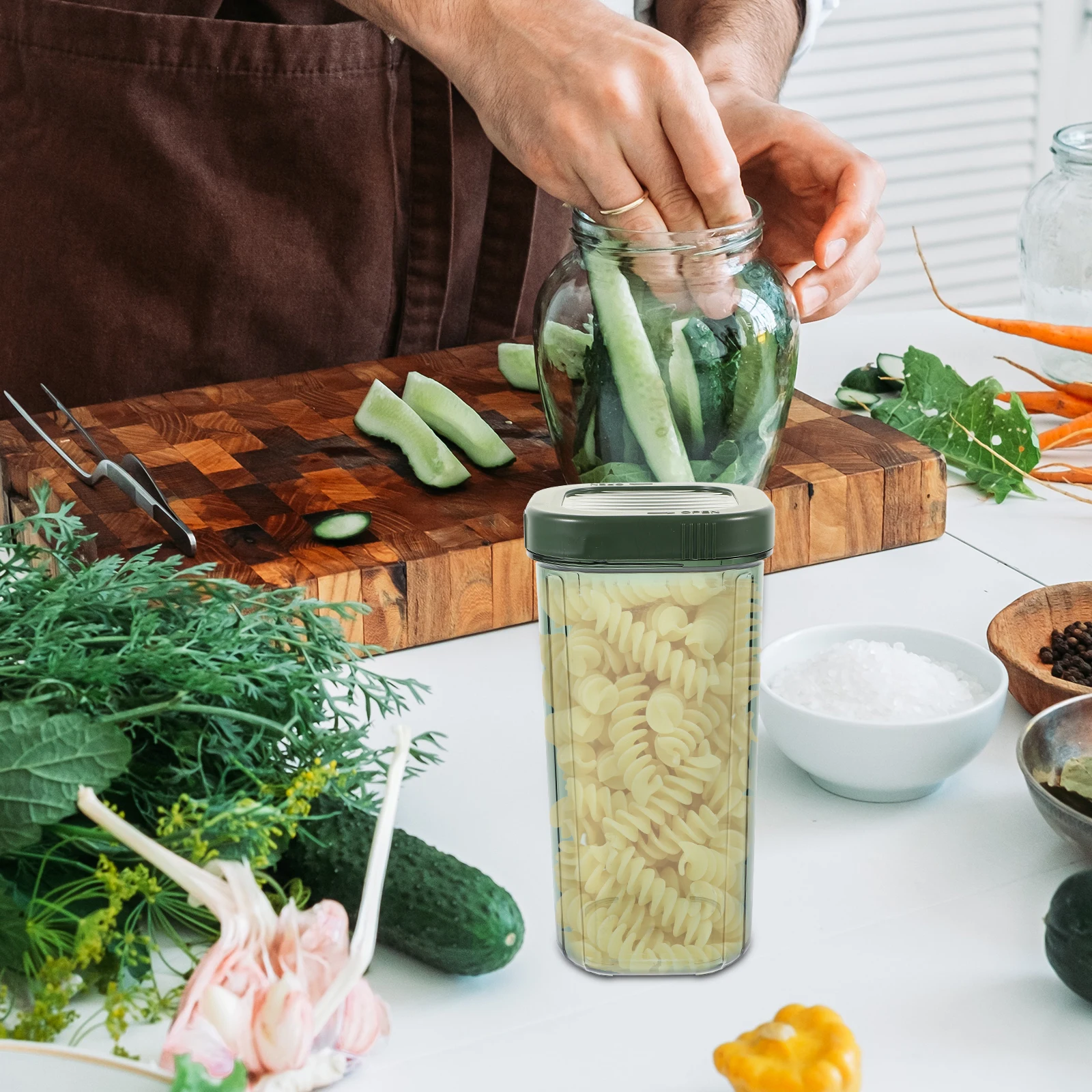 Airtight Storage Jars 1500ml PET Clear Containers Twist Lid Reusable Sealed Dry Food Sugar Tea Nuts Storage Solutions Containers
Airtight Storage Jars 1500ml PET Clear Containers Twist Lid Reusable Sealed Dry Food Sugar Tea Nuts Storage Solutions Containers