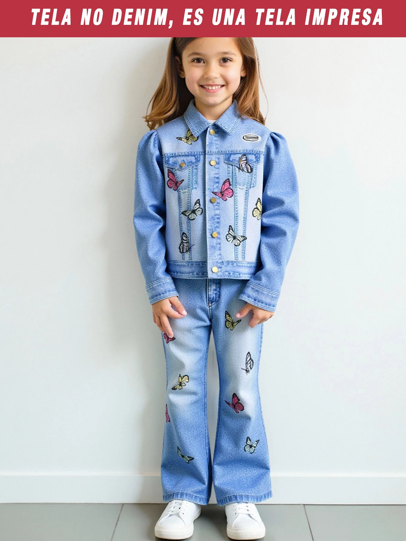 Детская куртка в стиле джинсовой ткани с расклешенными брюками и разноцветными принтами бабочек — стильная, милая и очаровательная для.
Детская куртка в стиле джинсовой ткани с расклешенными брюками и разноцветными принтами бабочек — стильная, милая и очаровательная для.