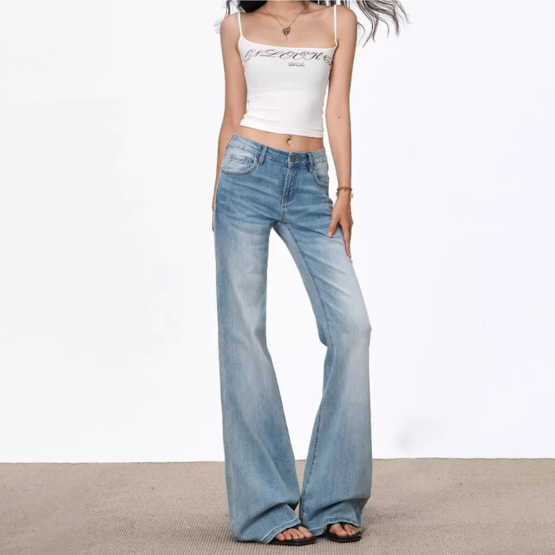 Women's 2026 Spring New Arrival Light-colored Low-rise Flare Jeans, Y2K Slim Non-clinging Straight Flare Pants
Women's 2026 Spring New Arrival Light-colored Low-rise Flare Jeans, Y2K Slim Non-clinging Straight Flare Pants