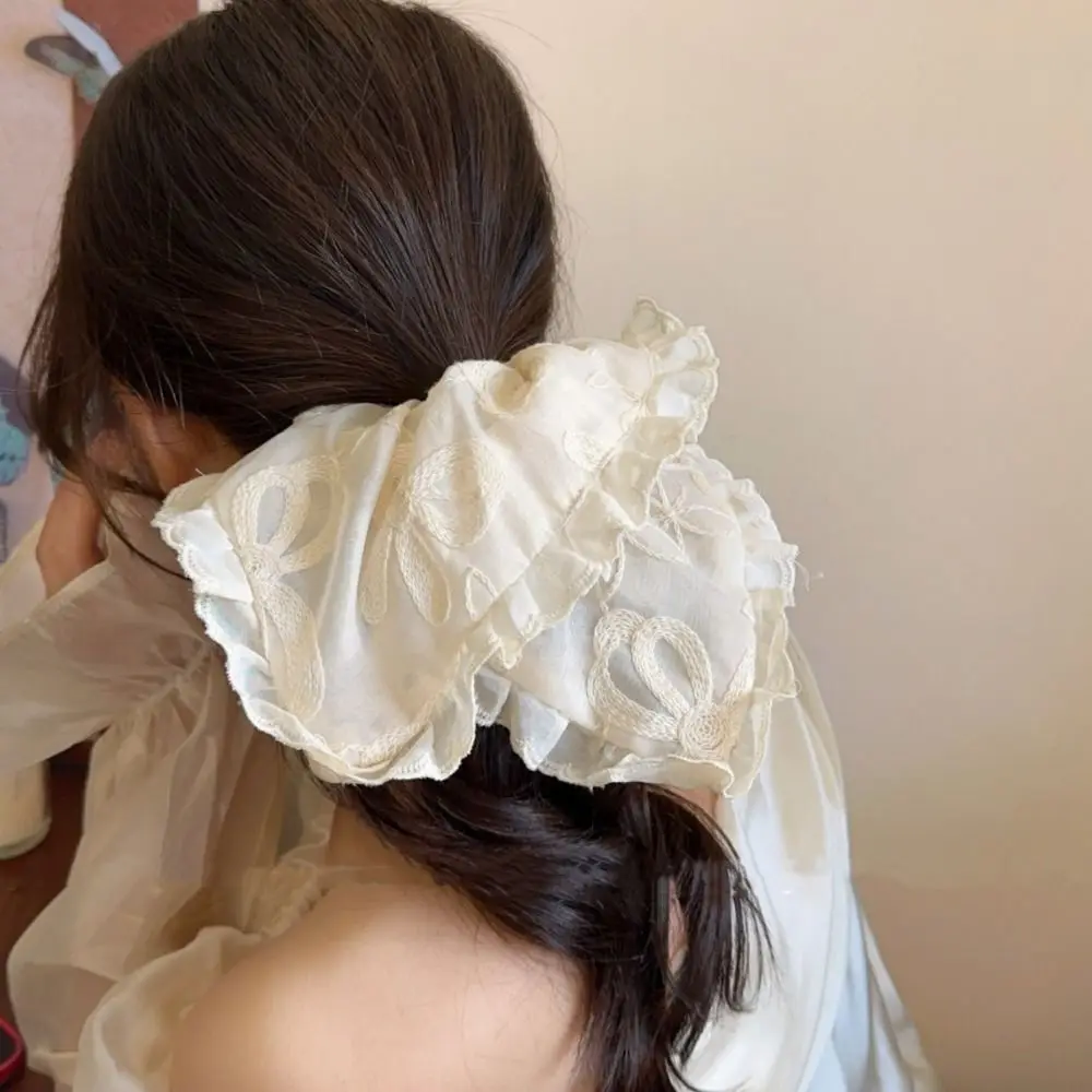Luxury French Style Lace Scrunchies Large Temperament Women Hair Scrunchies Bow Elegant Oversized Hair Ropes Daily
Luxury French Style Lace Scrunchies Large Temperament Women Hair Scrunchies Bow Elegant Oversized Hair Ropes Daily