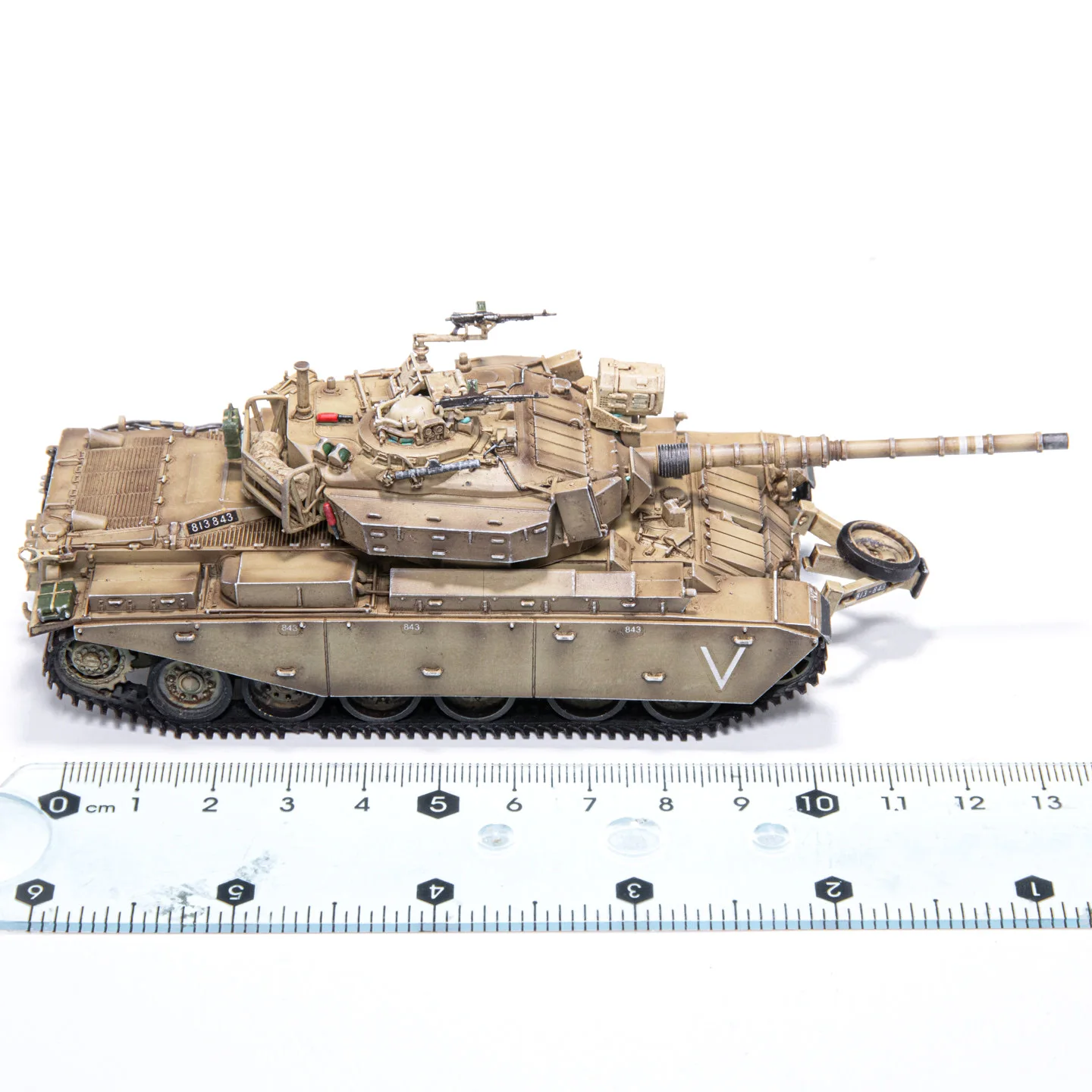 1: 72 AM Israel Shotkal Gimel Tank (Desert Color Coating) Static Finished Product Model
1: 72 AM Israel Shotkal Gimel Tank (Desert Color Coating) Static Finished Product Model