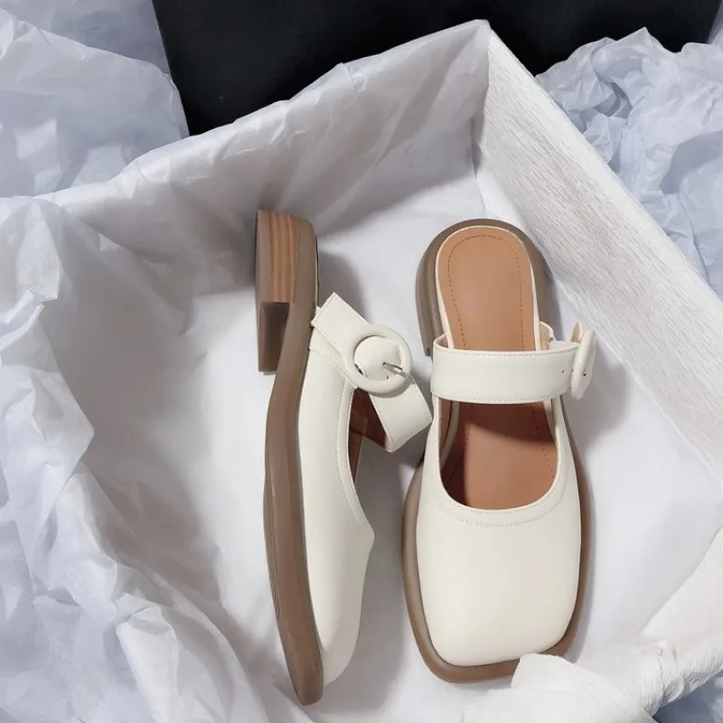 2023 Sprinng Autumn flattie beach slipper Leather For Women With Flat Soft Sole Wider Toes Box Fashion Casual Baotou sandals New
2023 Sprinng Autumn flattie beach slipper Leather For Women With Flat Soft Sole Wider Toes Box Fashion Casual Baotou sandals New