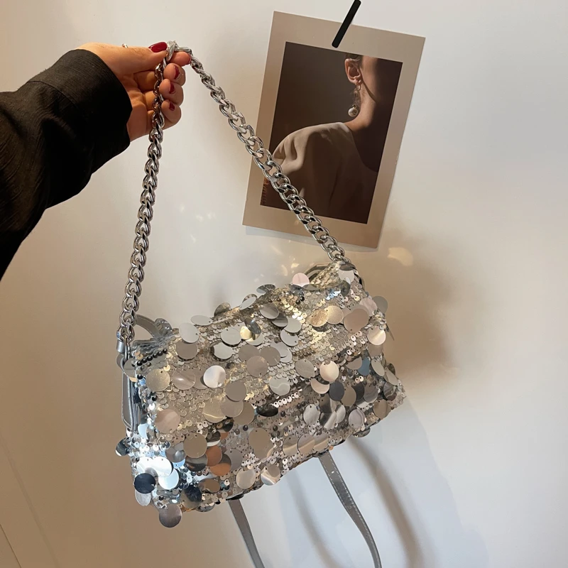 Vintage Sequin Chain Shoulder Crossbody Bags for Women Handbags and Purses 2023 New Brand Designer Evening Messenger Bag
Vintage Sequin Chain Shoulder Crossbody Bags for Women Handbags and Purses 2023 New Brand Designer Evening Messenger Bag