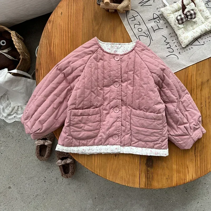 Girls Coat 2025 Winter New Childrens Floral Cotton Jacket Casual Simple DailyClothes Baby Girls Pure Color InneLinerr
Girls Coat 2025 Winter New Childrens Floral Cotton Jacket Casual Simple DailyClothes Baby Girls Pure Color InneLinerr
