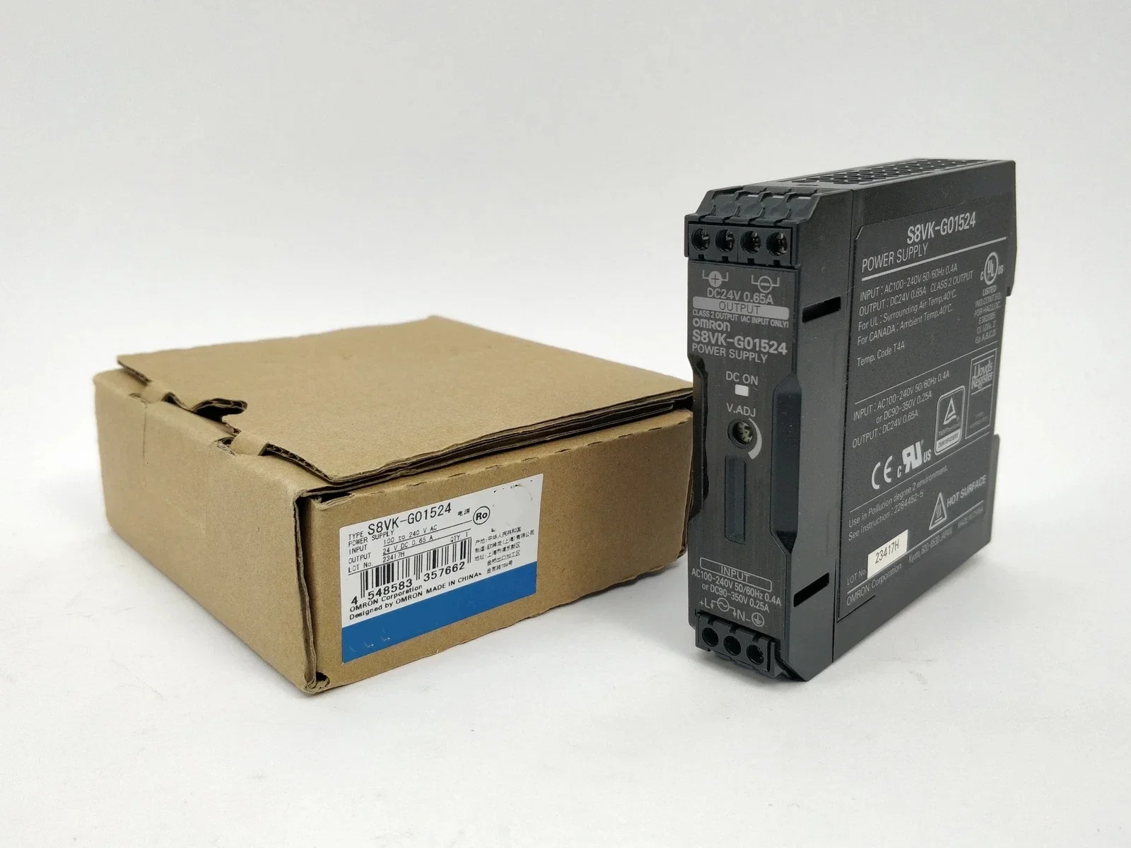 S8VK-G01524 Book type power supply, Pro, 15 W, 24VDC, 0.65A, DIN rail mounting
S8VK-G01524 Book type power supply, Pro, 15 W, 24VDC, 0.65A, DIN rail mounting