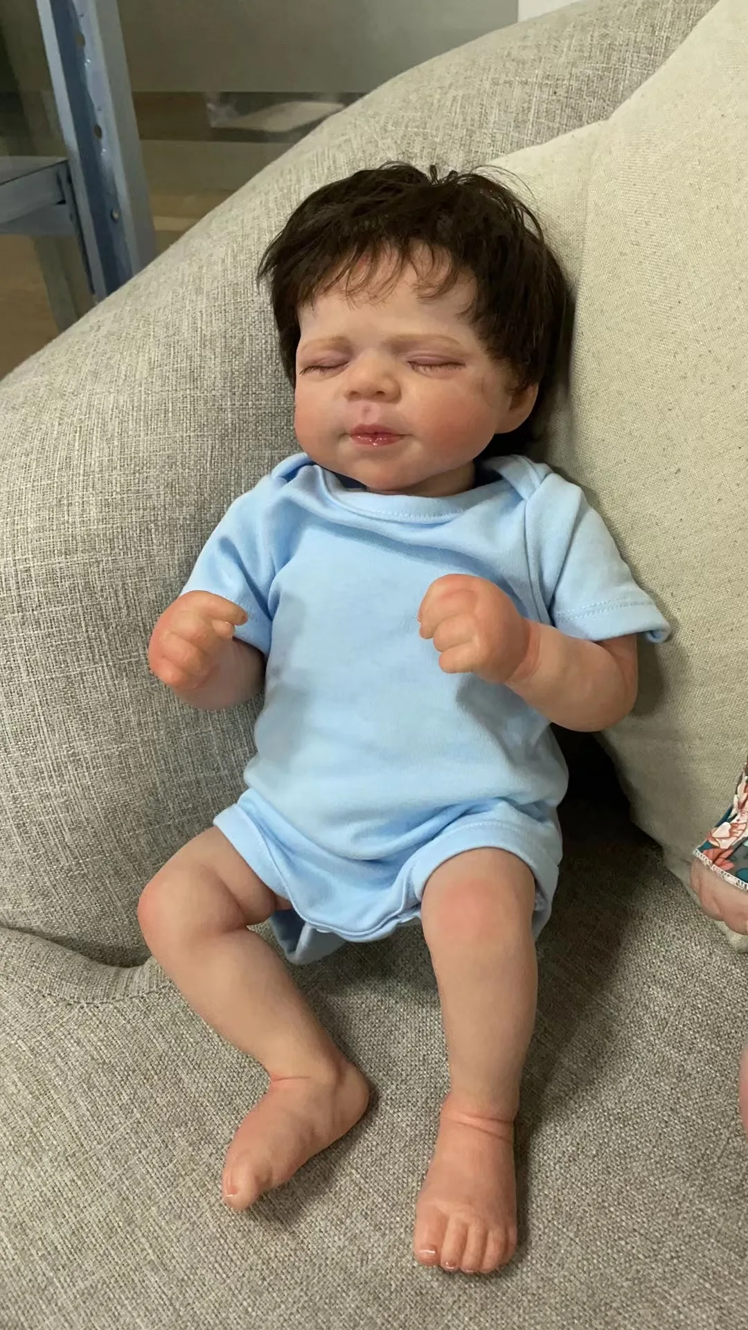 18inch Newborn Baby Doll Handmade Lifelike Reborn Sleeping Soft Touch Cuddly Doll with 3D Painted Skin Visible Veins
18inch Newborn Baby Doll Handmade Lifelike Reborn Sleeping Soft Touch Cuddly Doll with 3D Painted Skin Visible Veins
