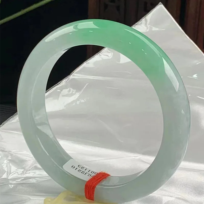 Natural Myanmar Jade Jade 54mm-62mm bracelet Princess jewelry bracelet send mom send girlfriend gift
Natural Myanmar Jade Jade 54mm-62mm bracelet Princess jewelry bracelet send mom send girlfriend gift