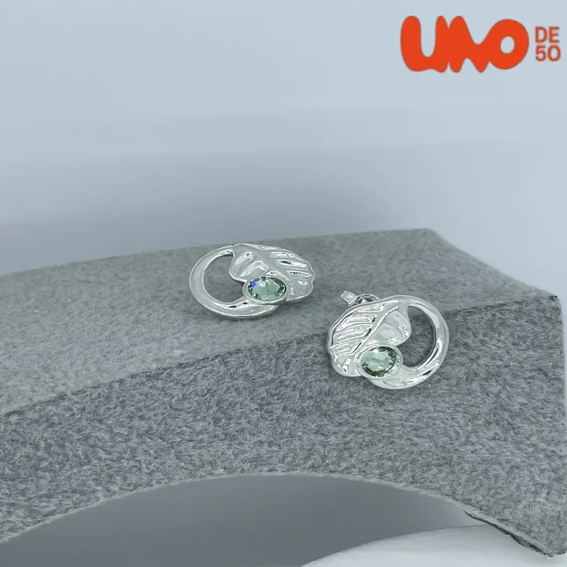 2025 Selling UNO De 50 Earrings, High-quality Silver-plated S925 Jewelry, Party Daily Collocation Leading Fashion Romantic Gift
2025 Selling UNO De 50 Earrings, High-quality Silver-plated S925 Jewelry, Party Daily Collocation Leading Fashion Romantic Gift