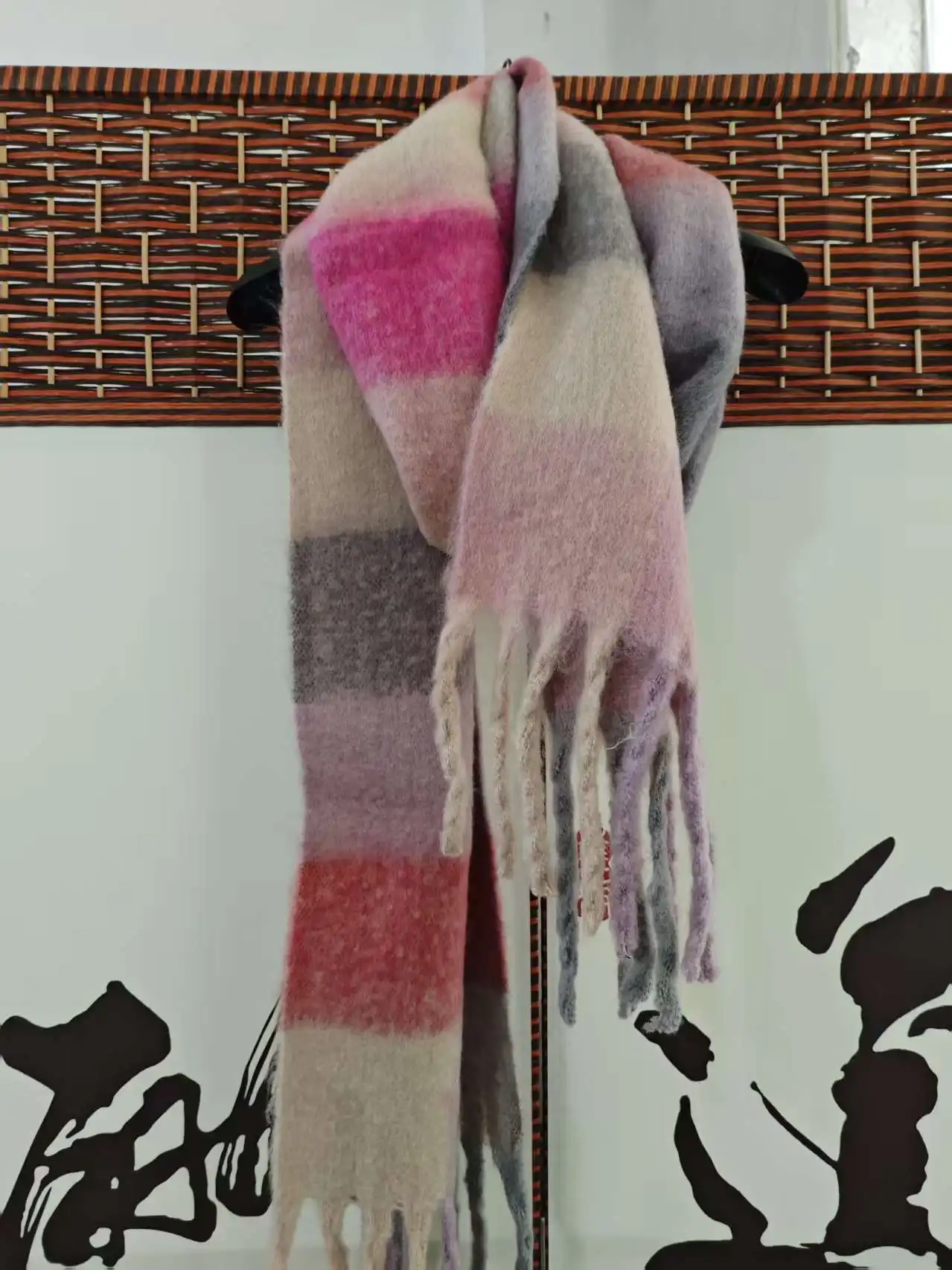Thickened Furry Tassel Warm Plaid Scarf Korean Style Winter Long Rectangle Shawl for Youth Men Women Universal
Thickened Furry Tassel Warm Plaid Scarf Korean Style Winter Long Rectangle Shawl for Youth Men Women Universal