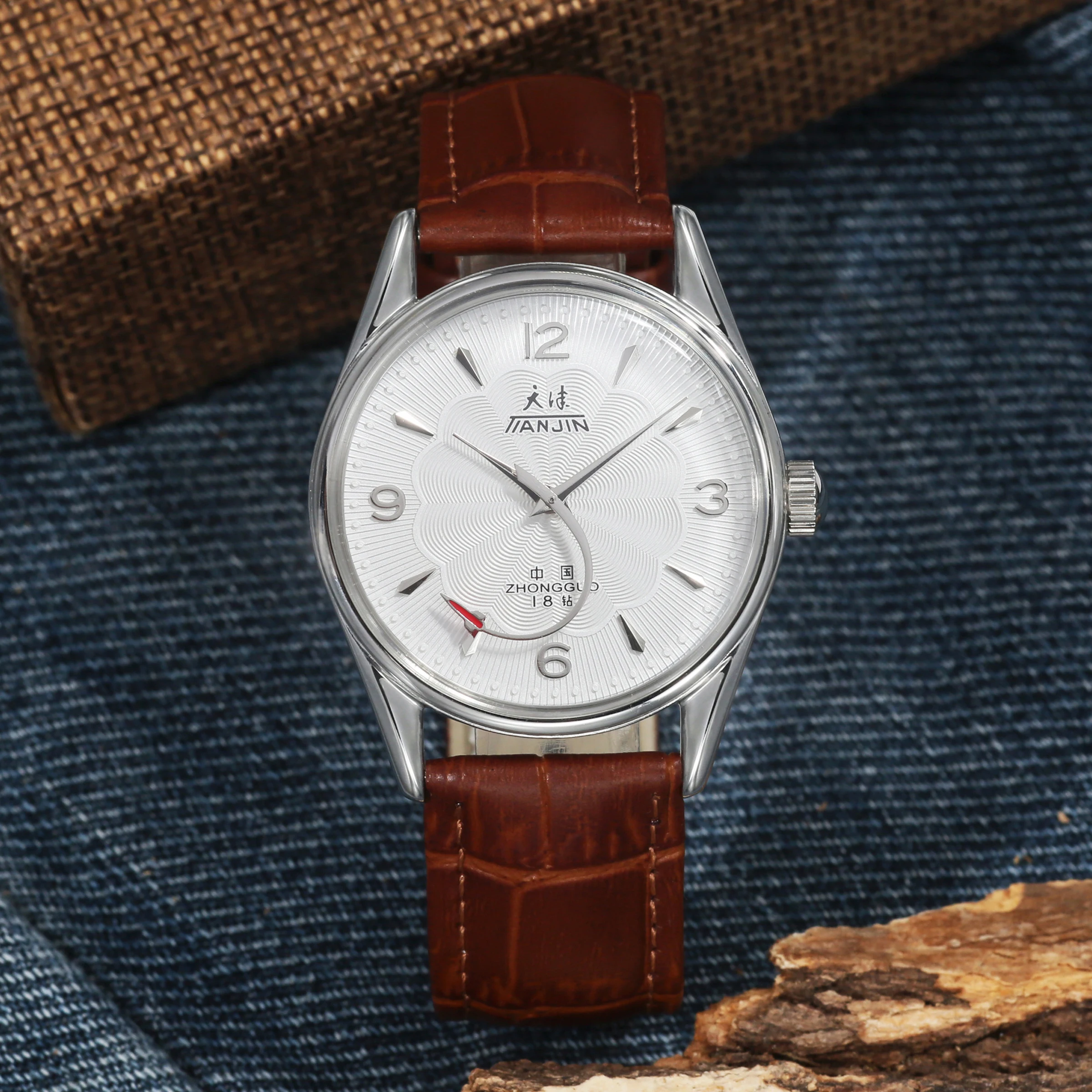 Tianjin Mechanical Watch Men's Manual Winding Watch shanbghai 8120 Movement 38MM Stainless Steel Waterproof
Tianjin Mechanical Watch Men's Manual Winding Watch shanbghai 8120 Movement 38MM Stainless Steel Waterproof