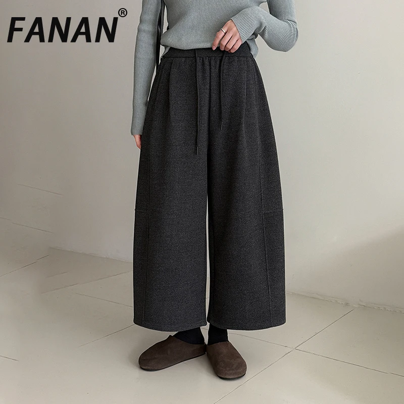 FANAN дизайн на шнурке, толстые теплые брюки для женщин, эластичные прямые широкие брюки с высокой талией, минимализм, новинка 2023 года, зима
FANAN дизайн на шнурке, толстые теплые брюки для женщин, эластичные прямые широкие брюки с высокой талией, минимализм, новинка 2023 года, зима