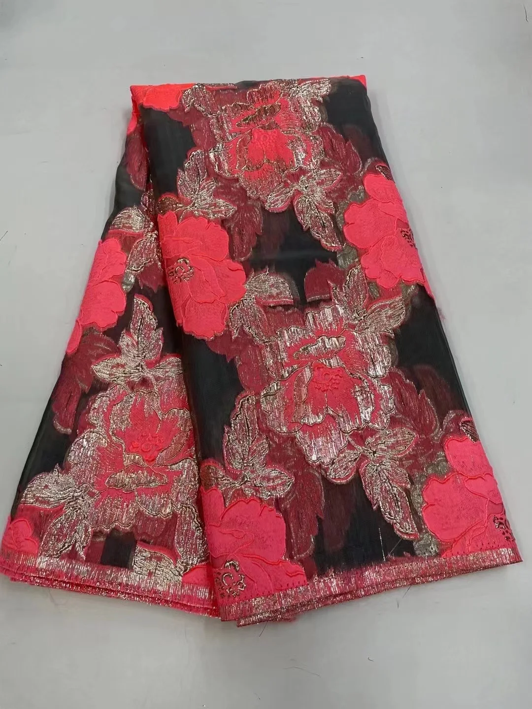 Newest African Brocade Lace Fabrics 5 Yards French Tulle Lace Fabrics Nigeria Lace Fabric For Party Dress Daily Wear
Newest African Brocade Lace Fabrics 5 Yards French Tulle Lace Fabrics Nigeria Lace Fabric For Party Dress Daily Wear