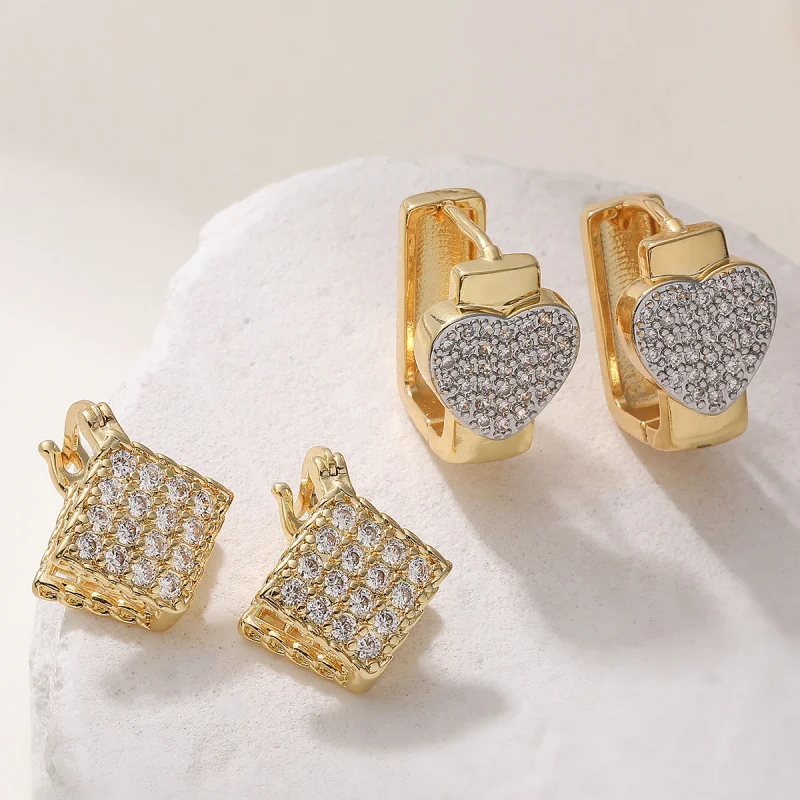 Европейские и американские модные серьги с медным покрытием из 18-каратного золота и циркона с геометрическим рисунком для женщин, нишевые индивидуальные серьги-Blo
Европейские и американские модные серьги с медным покрытием из 18-каратного золота и циркона с геометрическим рисунком для женщин, нишевые индивидуальные серьги-Blo