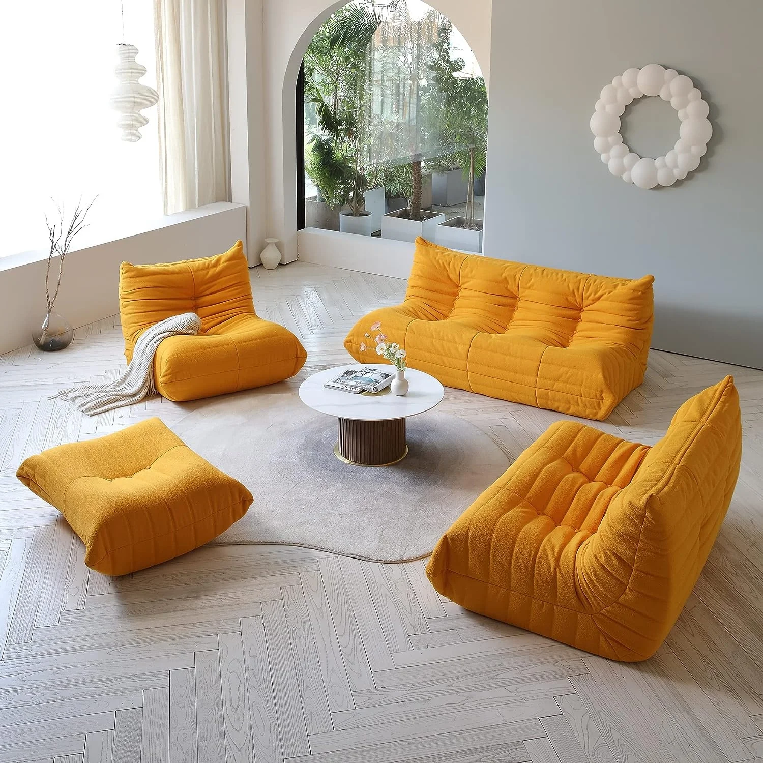 Nordic Style Minimalist Living Room Couch Tatami Floor Sofa Chair Fabric Modular Loveseat Sofa
Nordic Style Minimalist Living Room Couch Tatami Floor Sofa Chair Fabric Modular Loveseat Sofa