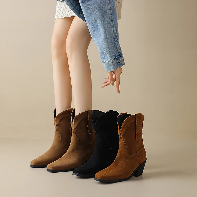 2024 new spring antumn women ankle boots plus size 22-26.5cm flock upper pointed toe thick heel western boots Amazon short boots
2024 new spring antumn women ankle boots plus size 22-26.5cm flock upper pointed toe thick heel western boots Amazon short boots