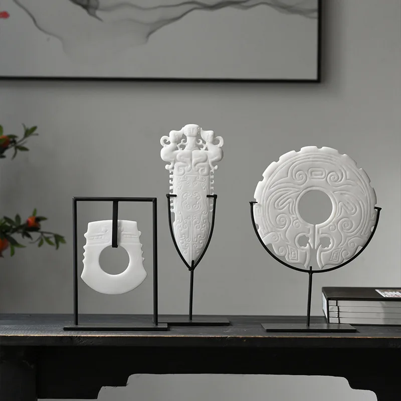 New Chinese resin white jade bi axe safety buckle ornament, hotel villa entrance TV cabinet home decoration
New Chinese resin white jade bi axe safety buckle ornament, hotel villa entrance TV cabinet home decoration
