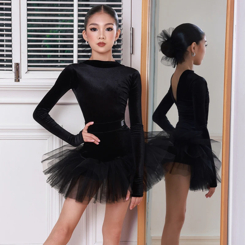 Kids Chacha Latin Dance Competition Clothing Gilrs Latin Dance Performance Dresses Black Velvet Latin Top Lace Skirt SL14613
Kids Chacha Latin Dance Competition Clothing Gilrs Latin Dance Performance Dresses Black Velvet Latin Top Lace Skirt SL14613