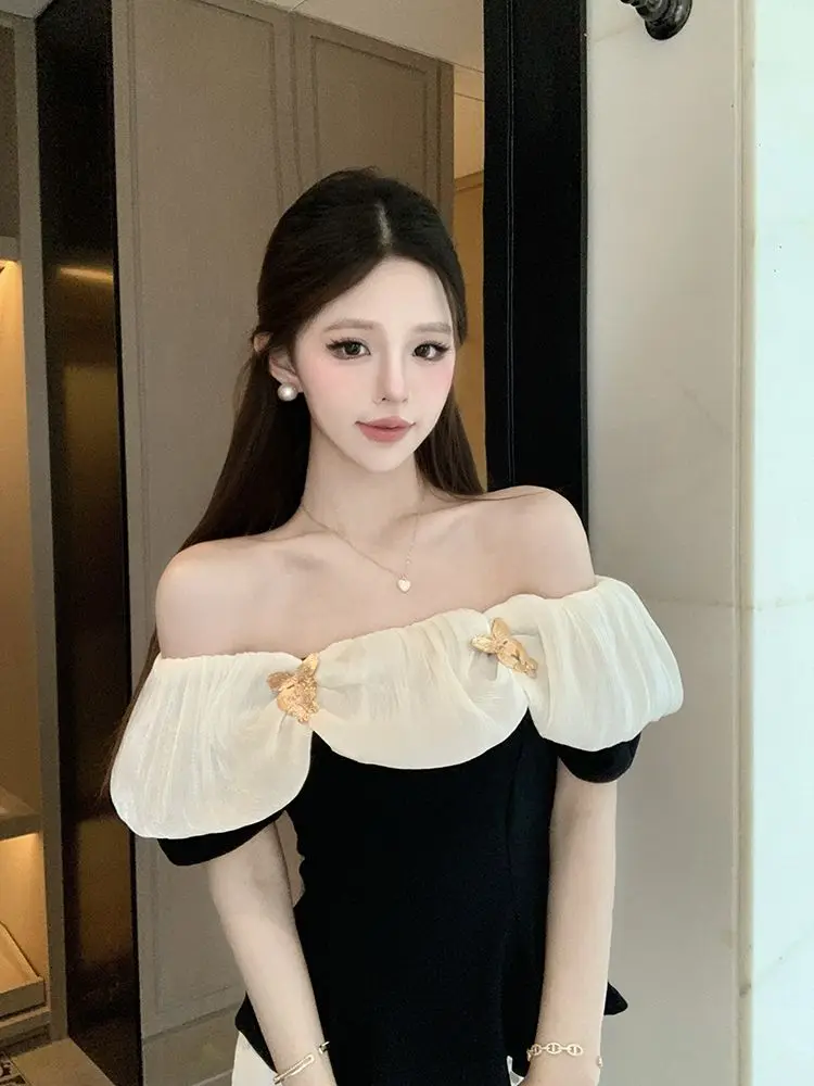 Sexy Slash Neck Off Shoulder Bow T-shirts Summer New Slim Fit Black Tee Shirt 2025 New All-match Casual Top for Women
Sexy Slash Neck Off Shoulder Bow T-shirts Summer New Slim Fit Black Tee Shirt 2025 New All-match Casual Top for Women