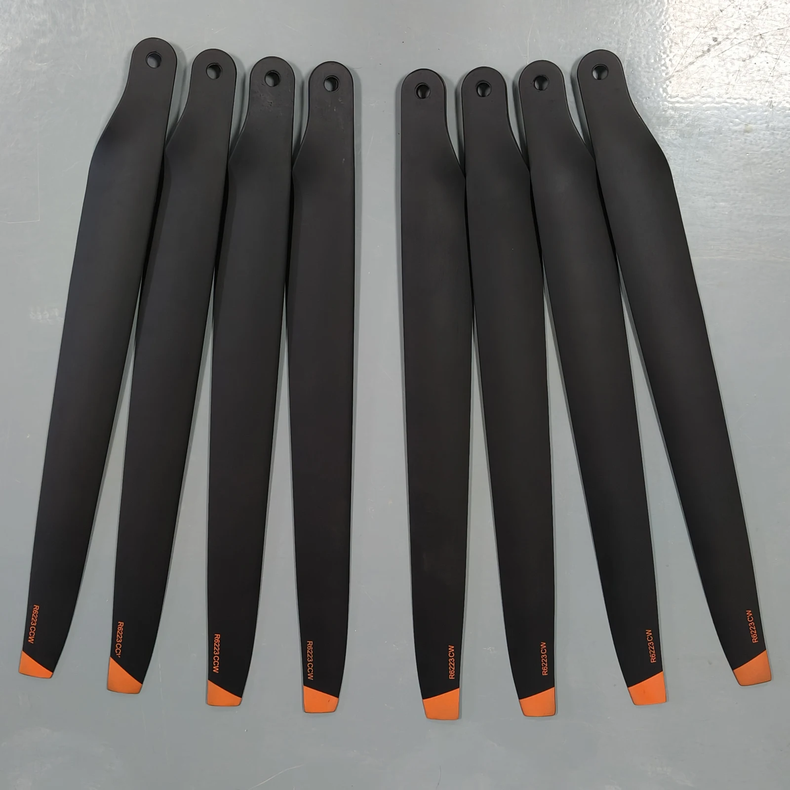 Genuine Carbon Fiber Propeller R6223 CW CCW Agricultural Drone Replacement Blade for DJI Agras T70 T70P T100
Genuine Carbon Fiber Propeller R6223 CW CCW Agricultural Drone Replacement Blade for DJI Agras T70 T70P T100