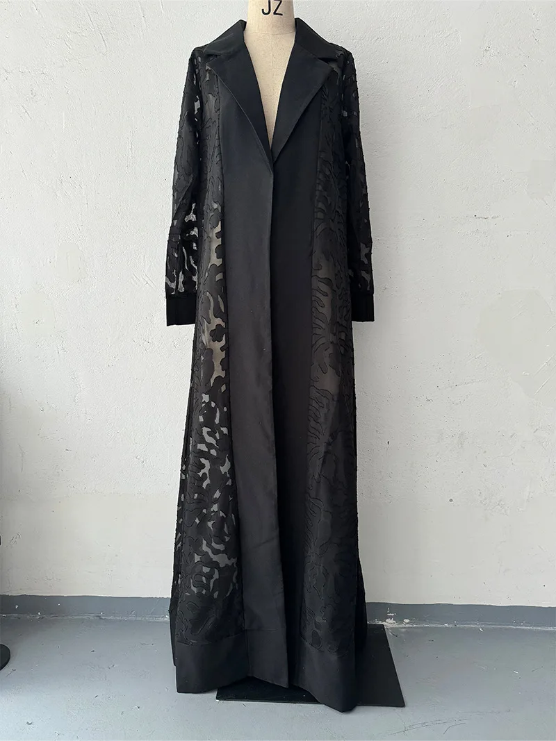 Muslim Long Coat Women Modest Overcoat Hollow Out Turn Down Collar Saudi Arabic Morocco Ramadan Morocco Dubai Outerwear 2025
Muslim Long Coat Women Modest Overcoat Hollow Out Turn Down Collar Saudi Arabic Morocco Ramadan Morocco Dubai Outerwear 2025
