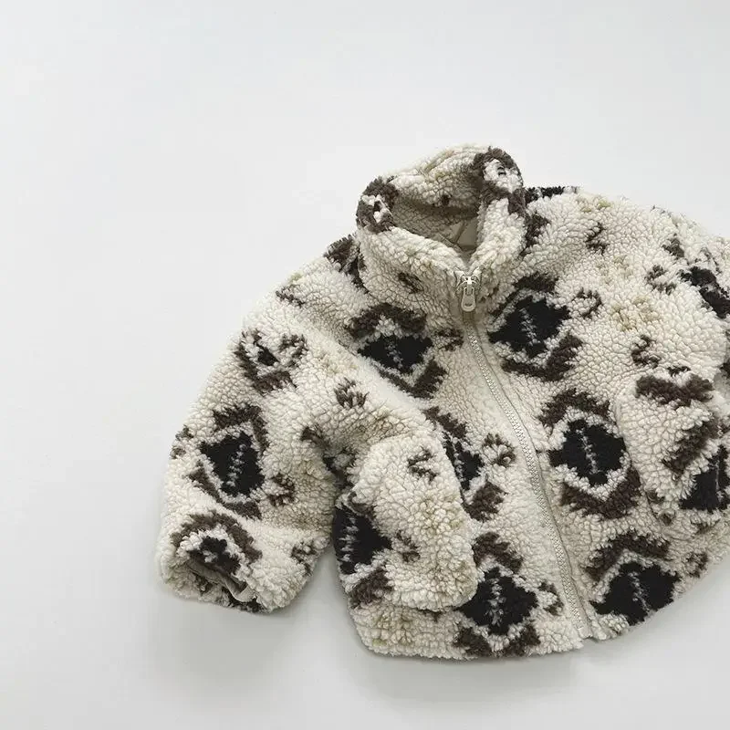 Winter New Children Long Sleeve Plush Coat Girls Warm Padded Jacket Baby Boys Plus Velvet Thick Casual Overcoat Kids Clothes
Winter New Children Long Sleeve Plush Coat Girls Warm Padded Jacket Baby Boys Plus Velvet Thick Casual Overcoat Kids Clothes