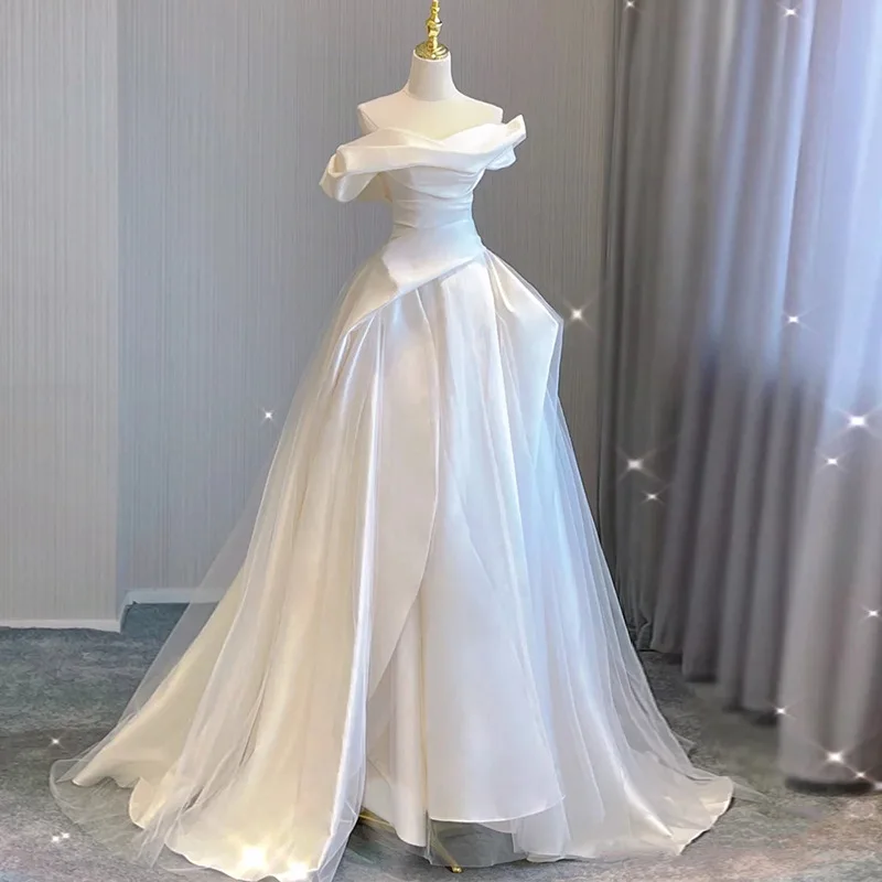 Customized Women Wedding Dresses Satin Tulle Off Shoulder Bridal Gowns Formal Wedding Party Robe Mariage Vestido De Noiva
Customized Women Wedding Dresses Satin Tulle Off Shoulder Bridal Gowns Formal Wedding Party Robe Mariage Vestido De Noiva