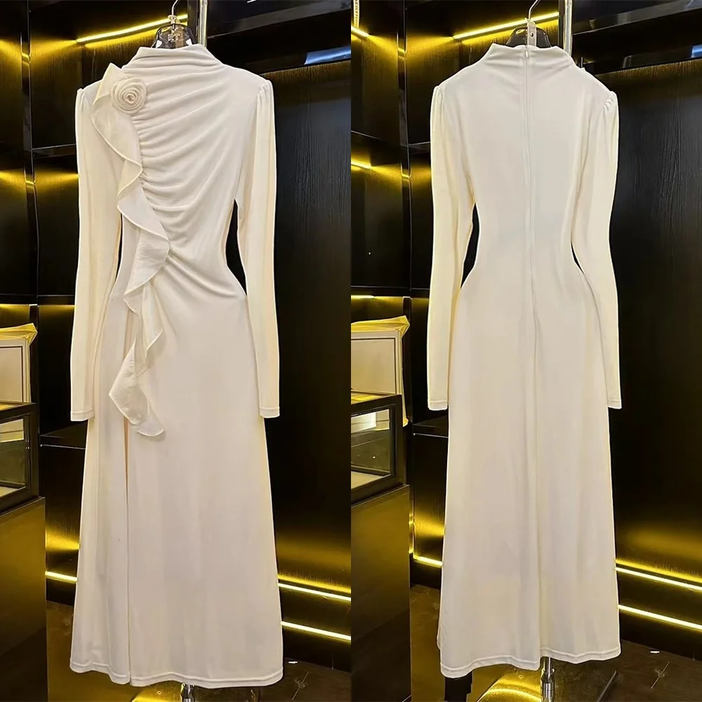 Customized Temperament White Jersey Evening Dress Exquisite Crew Neck Long Sleeves Flowers Sweep Train Bespoke Occasion Gowns
Customized Temperament White Jersey Evening Dress Exquisite Crew Neck Long Sleeves Flowers Sweep Train Bespoke Occasion Gowns