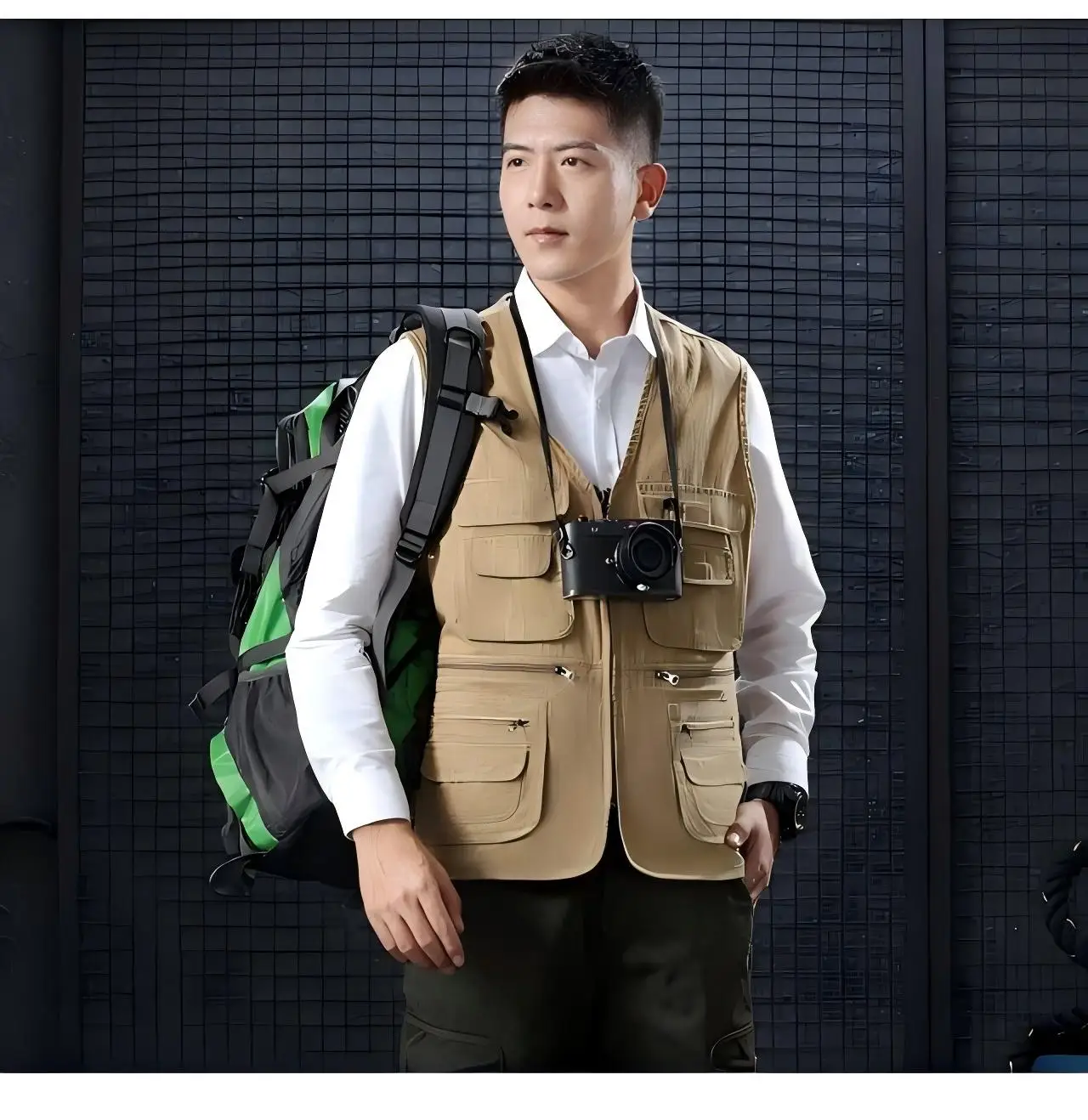 New Summer Men Tactical Hiking Fishing Vest Multi-pocket Photographer Waistcoat Outdoor Leisure Male Thin Cargo Jacket Vests
New Summer Men Tactical Hiking Fishing Vest Multi-pocket Photographer Waistcoat Outdoor Leisure Male Thin Cargo Jacket Vests