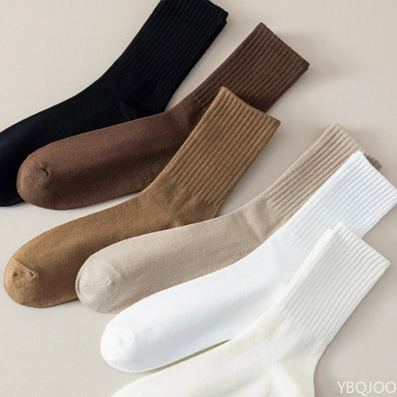 6 pairs of socks men's cotton socks autumn winter styles antibacterial sweat absorbing odor proof sports mid tube socks
6 pairs of socks men's cotton socks autumn winter styles antibacterial sweat absorbing odor proof sports mid tube socks