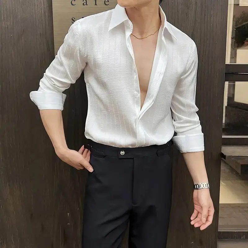 Men's Vintage Stripe V-Neck Shirt - Light Beige Long Sleeve with Soft Drape for Casual & Elegance
Men's Vintage Stripe V-Neck Shirt - Light Beige Long Sleeve with Soft Drape for Casual & Elegance