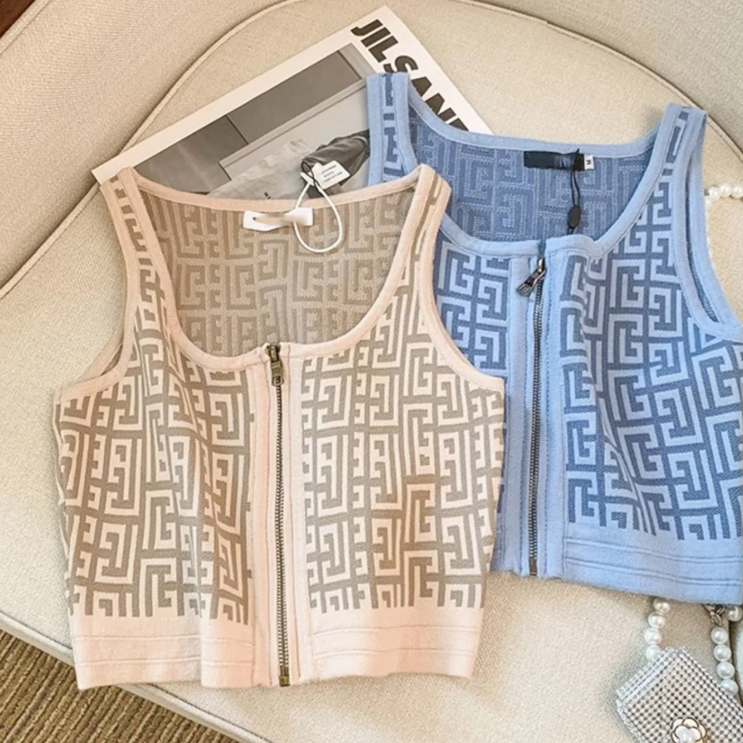 Korean Color Block Knitting Zip Up Tank Top Graphic Crop Tops Sweet Hot Women Niche Clothes Summer Streetwear Sexy Party Clothes
Korean Color Block Knitting Zip Up Tank Top Graphic Crop Tops Sweet Hot Women Niche Clothes Summer Streetwear Sexy Party Clothes