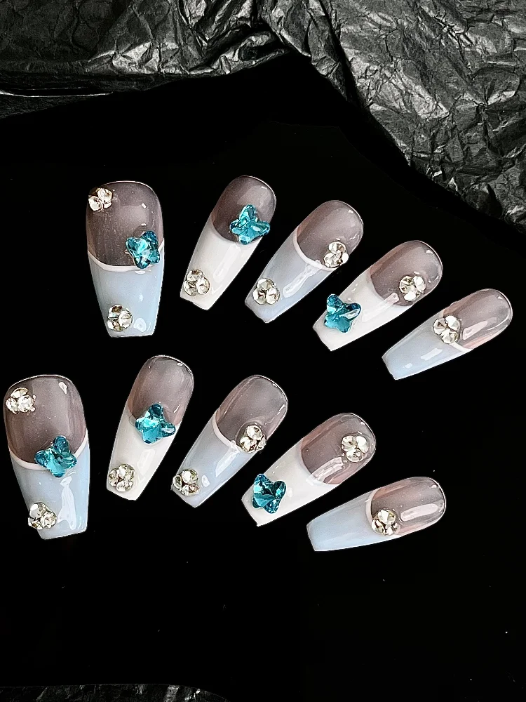 Clear Sky | Advanced Sense 2022 New Blue Crystal Diamond Handmade Finished Ins Wind Finished French Student Nail Pad
Clear Sky | Advanced Sense 2022 New Blue Crystal Diamond Handmade Finished Ins Wind Finished French Student Nail Pad