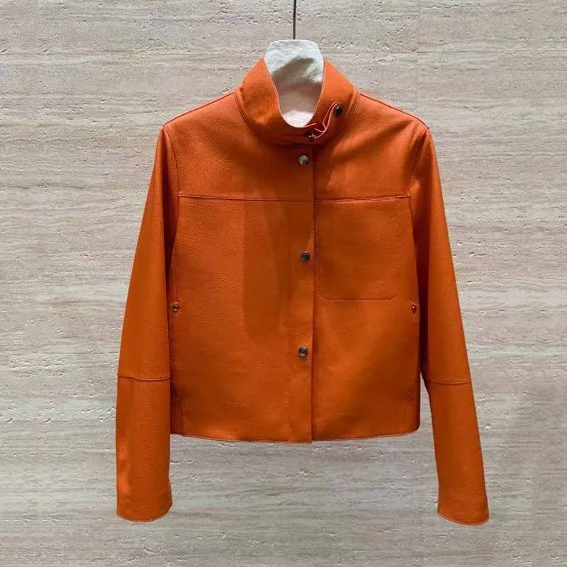 women coat spring and autumn Single-button closure Litchi-patterned imported sheepskin Soft and gentle short length
women coat spring and autumn Single-button closure Litchi-patterned imported sheepskin Soft and gentle short length
