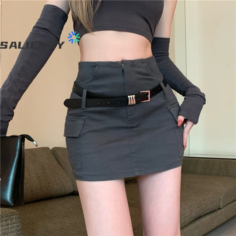 Women's Skirt Korean Fashion with Belt 2023 Summer High Waist Slim Sexy Tight Wrapped Hip Short Skirt Solid Color Mini Skirts
Women's Skirt Korean Fashion with Belt 2023 Summer High Waist Slim Sexy Tight Wrapped Hip Short Skirt Solid Color Mini Skirts