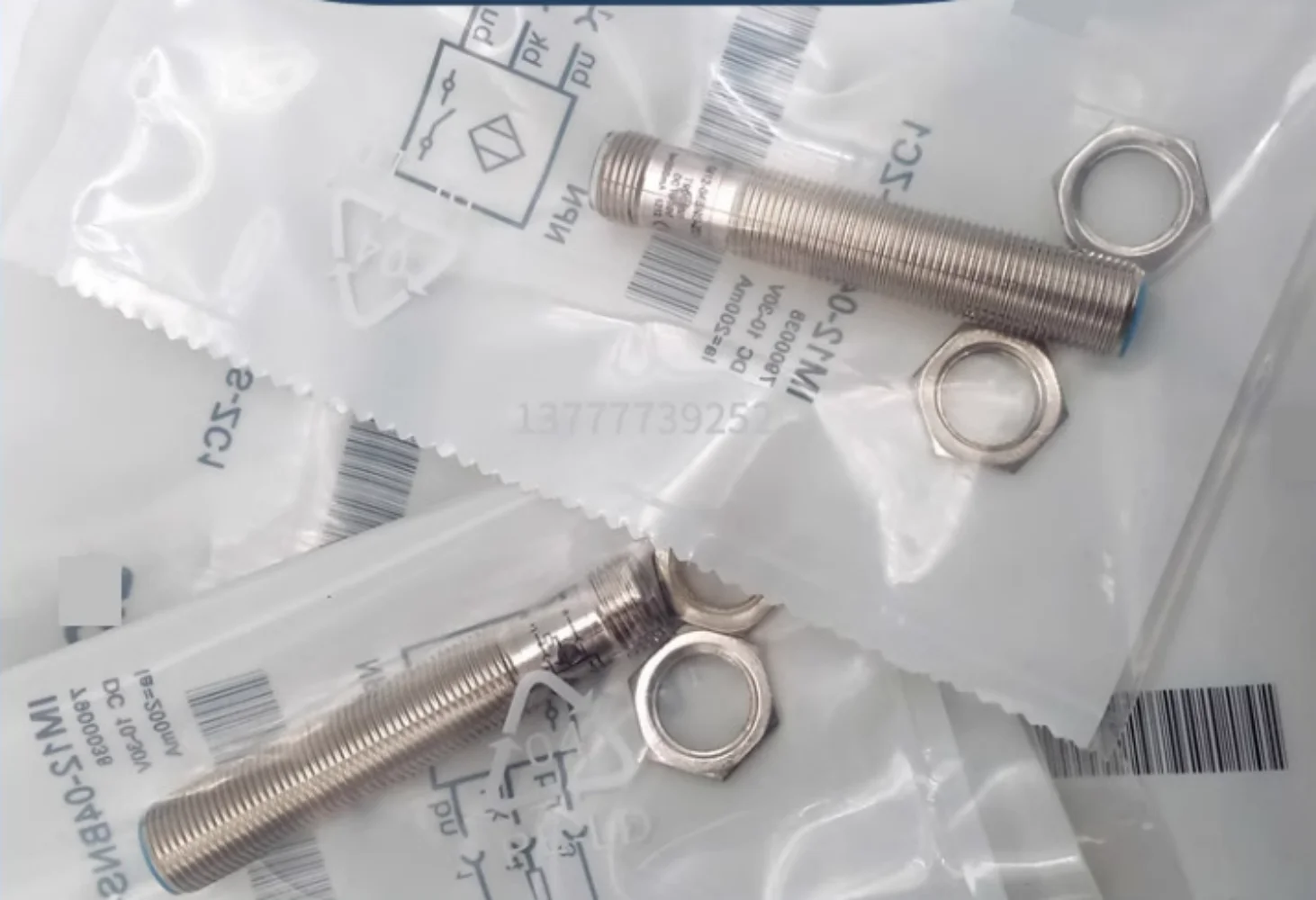 2pcs Proximity switch IM12-04NNS-/04NDS/IM18-08NPS 02BPS 04BNS 05BPS-ZW1-ZC1 IM30
2pcs Proximity switch IM12-04NNS-/04NDS/IM18-08NPS 02BPS 04BNS 05BPS-ZW1-ZC1 IM30