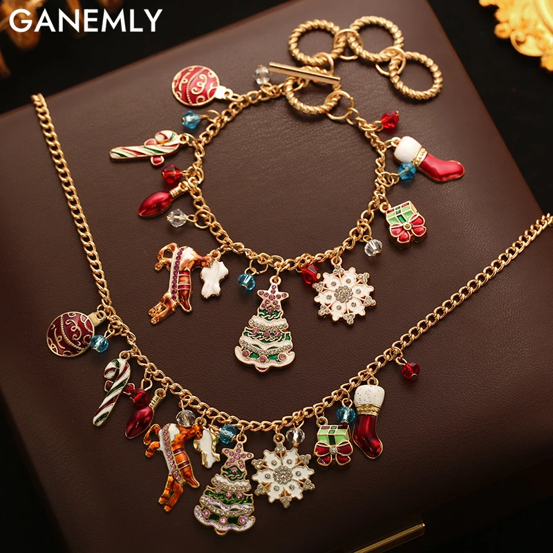 GANEMLY Christmas Tree Reindeer Snowflake Necklace Bracelet Set Fashion Cartoon Creative Christmas Jewelry Accessories For Women 
GANEMLY Christmas Tree Reindeer Snowflake Necklace Bracelet Set Fashion Cartoon Creative Christmas Jewelry Accessories For Women