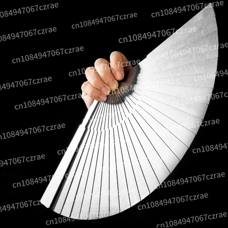 New Chinese stainless steel ancient style Guofeng iron fan hollow self-defense metal stainless steel folding fan
New Chinese stainless steel ancient style Guofeng iron fan hollow self-defense metal stainless steel folding fan