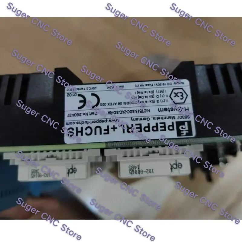 Новая нижняя пластина с защитным барьером HICTB16-SDC-24C-SC-RA, быстрая доставка
Новая нижняя пластина с защитным барьером HICTB16-SDC-24C-SC-RA, быстрая доставка