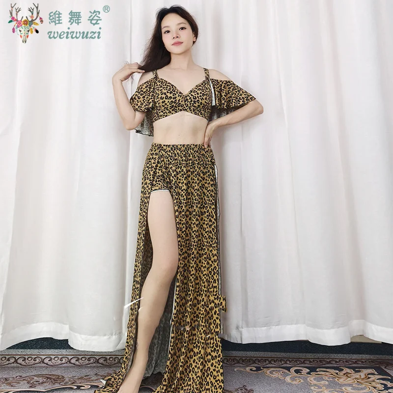 Belly Dance Leopard Printed Folk Training Clothing Oriental Group Dance Performance Costume 2pcs Crop Top+Long Skirt Sexy Outfit
Belly Dance Leopard Printed Folk Training Clothing Oriental Group Dance Performance Costume 2pcs Crop Top+Long Skirt Sexy Outfit